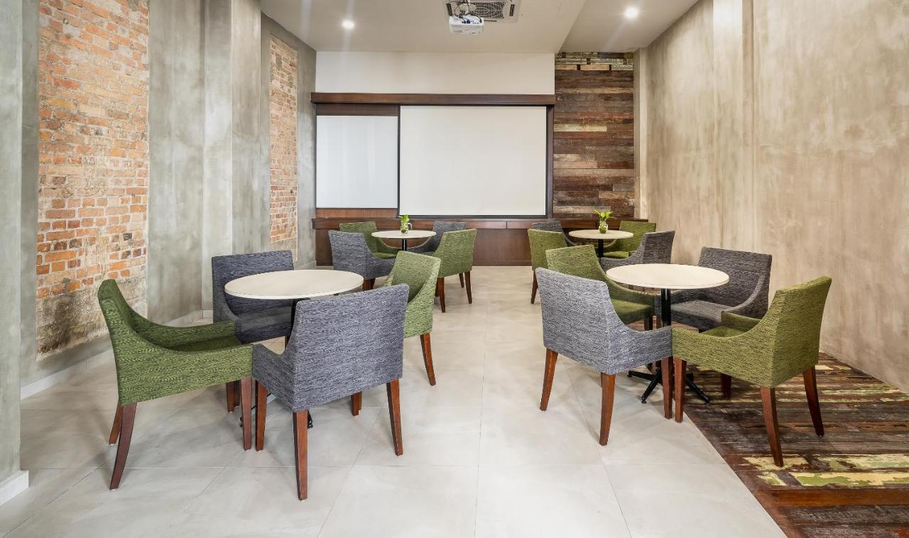 Treasures Hotel And Suites Malacca Εξωτερικό φωτογραφία